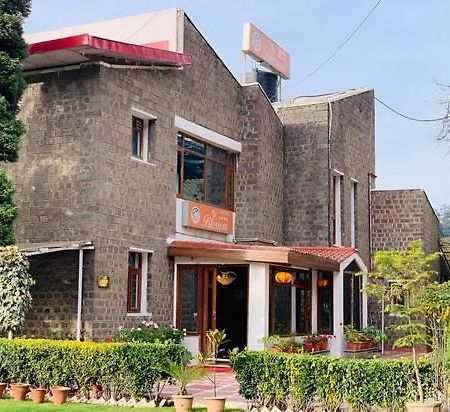 Hotel Blossom Shimla Ngoại thất bức ảnh